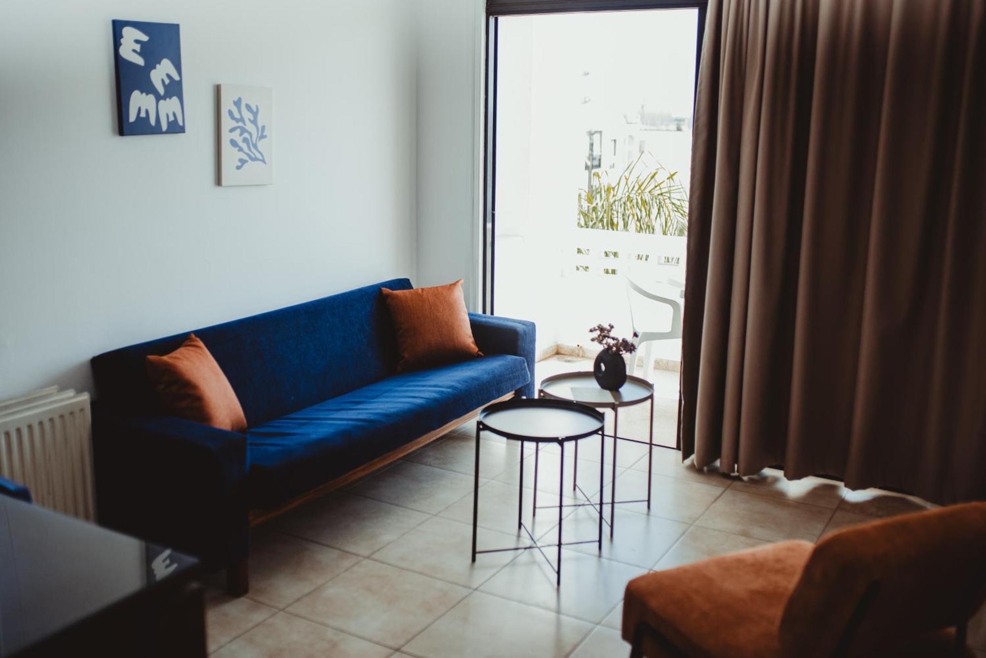 Ovis Hotel Apartments Ayia Napa Exterior photo